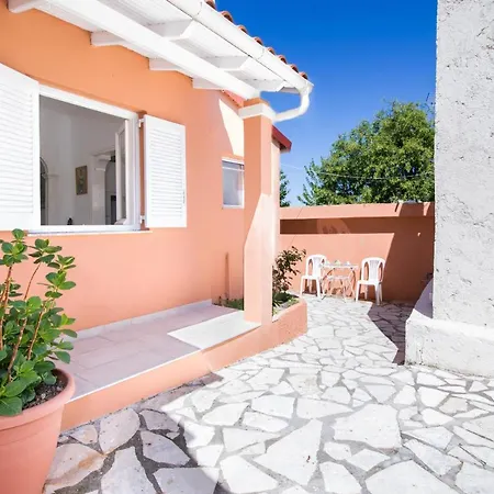 Giorgos House Casa vacanze Valanio